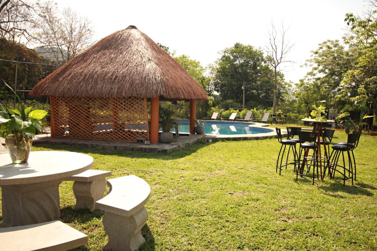 Hotel Vista Verde Huichihuayán Exteriör bild