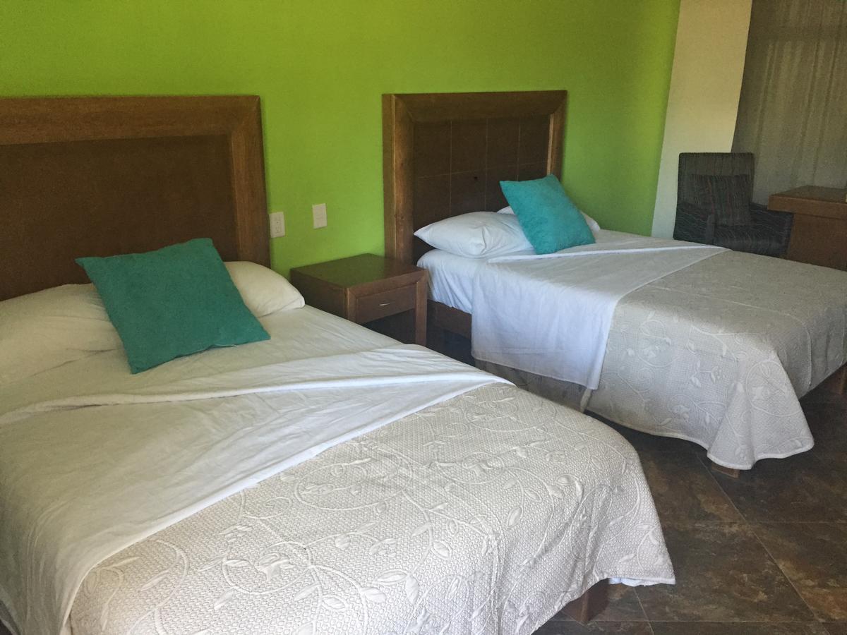 Hotel Vista Verde Huichihuayán Exteriör bild